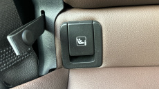 BMW 2 Series 225e xDrive Luxury 5dr DCT Hatchback